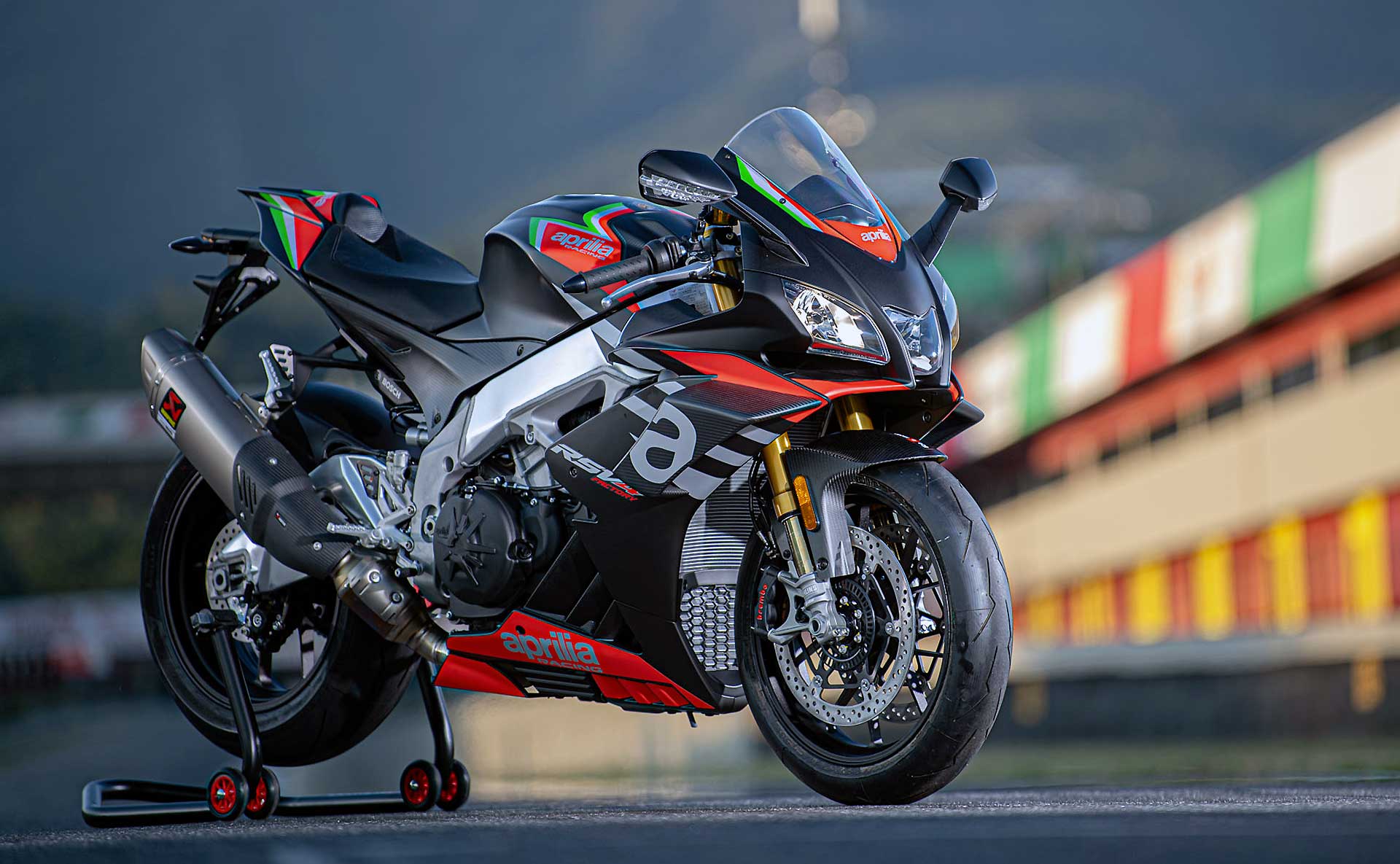 Aprilia RSV4 1100 Factory 2020