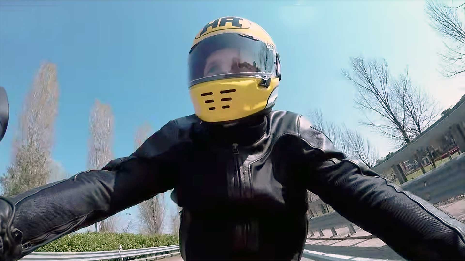 Arai Concept-X Casco Vintage giallo