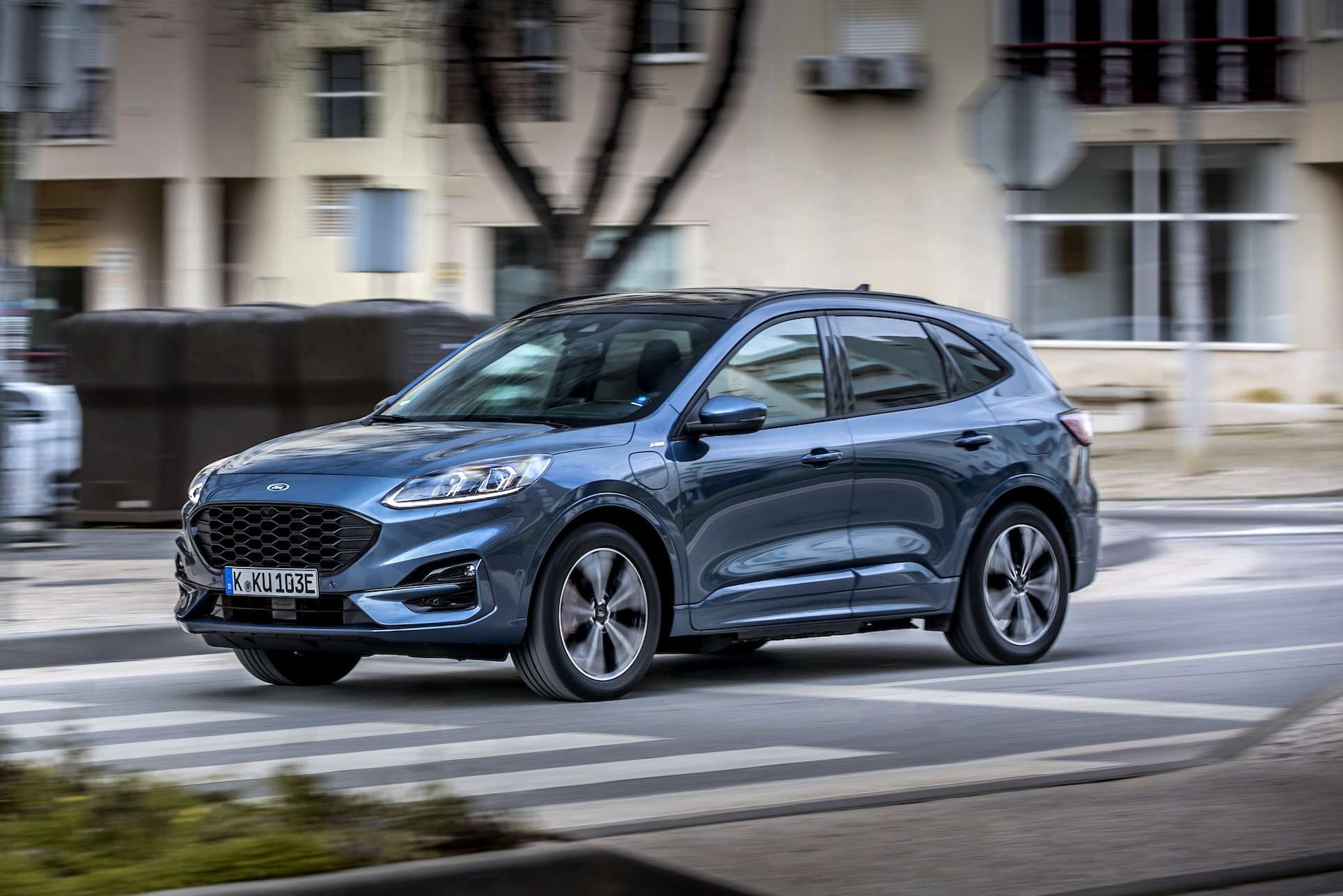 Kuga_ST-Line_X_Plug-In_Hybrid_prova consumi città