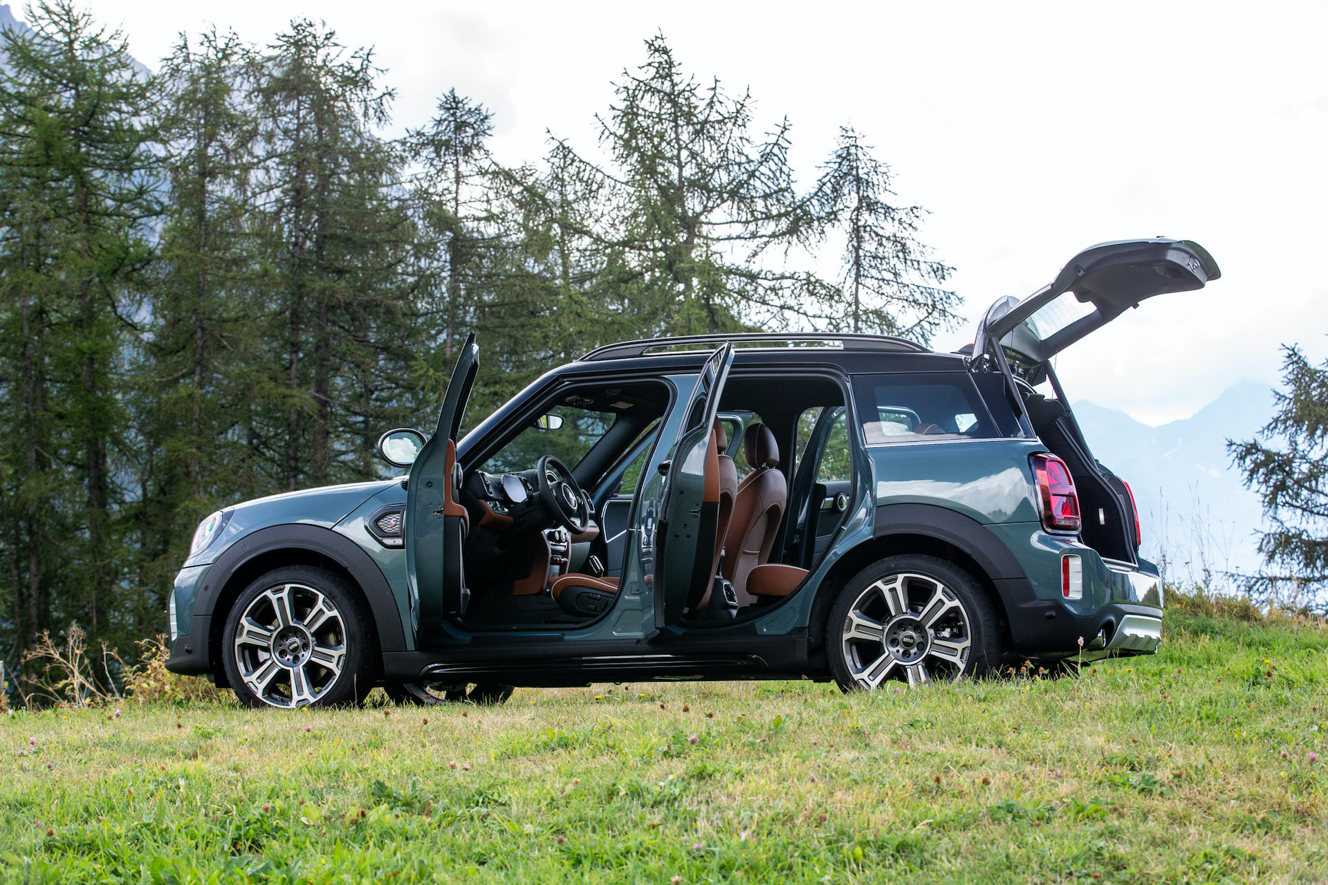 MINI countryman restyling porte aperte