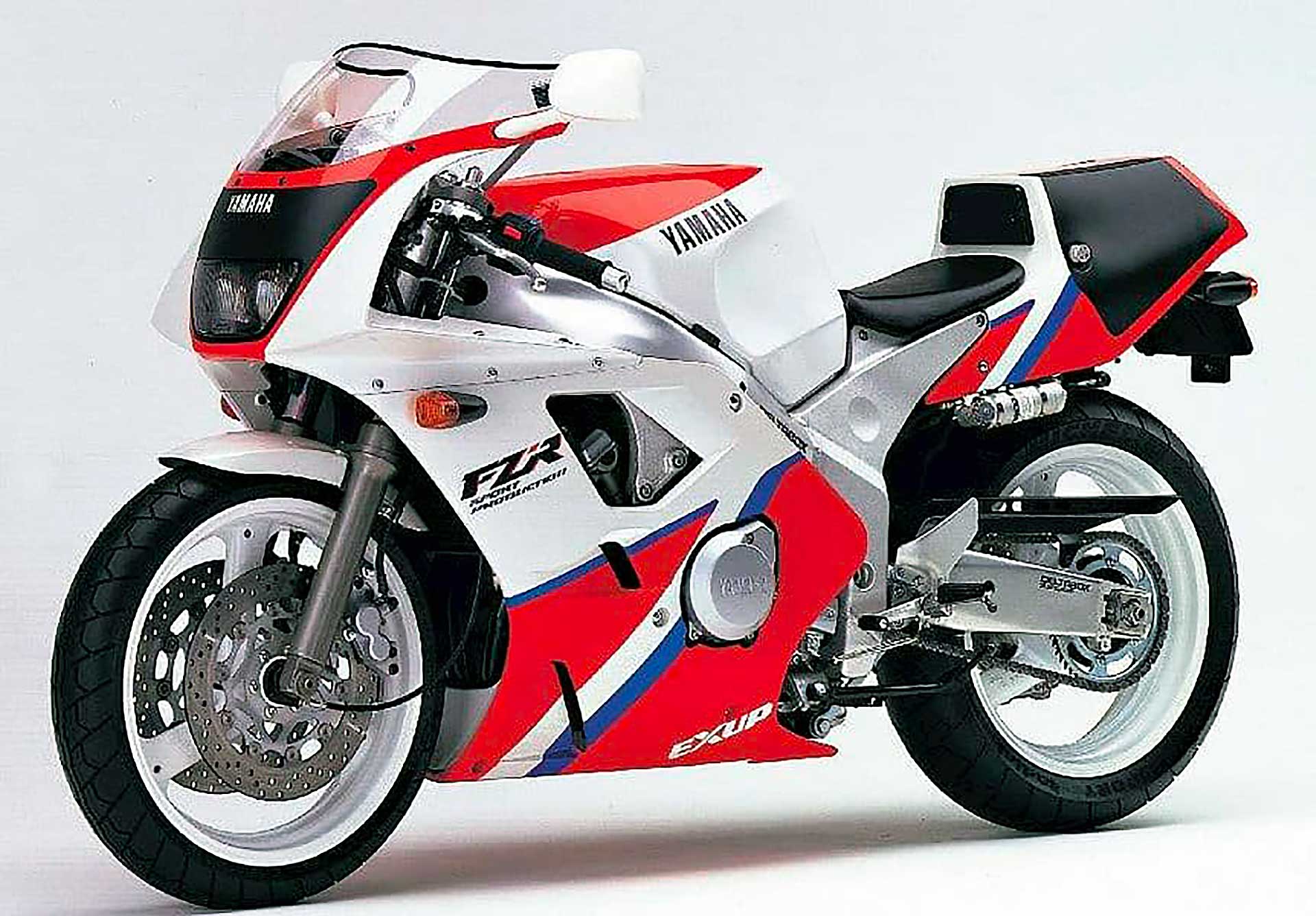 Yamaha FZR400