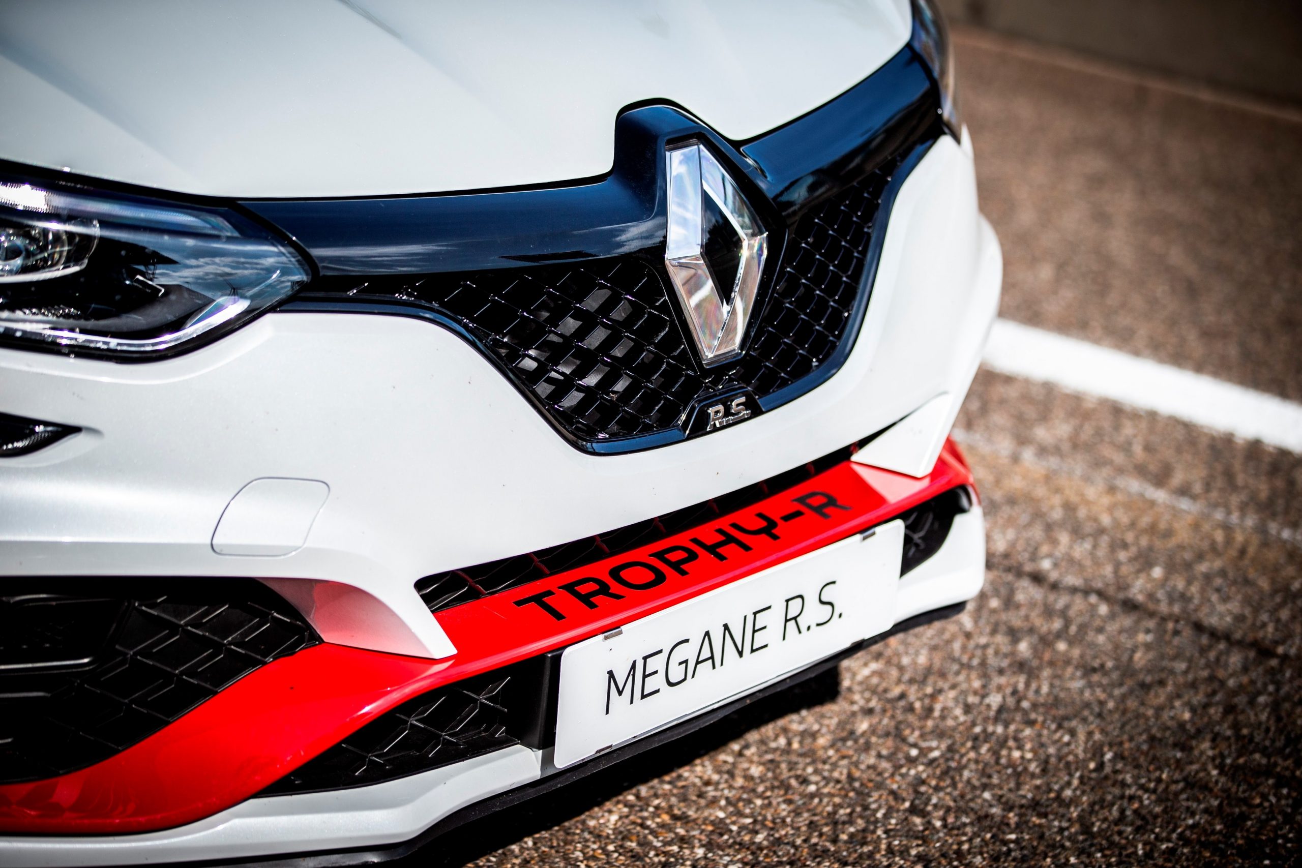 Nuova Megane R.S. Trophy-R dettaglio frontale