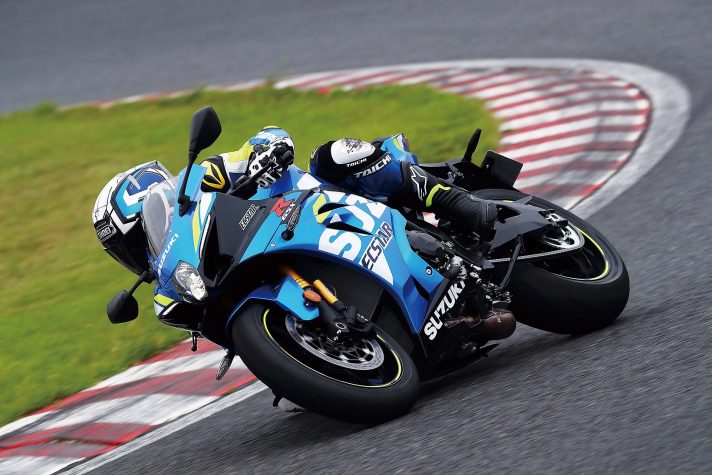 SUzuki-GSX-R-1000-2019-002