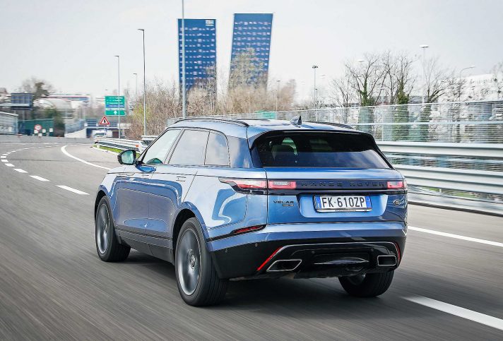 Range-Rover-Velar-D300-HSE-016