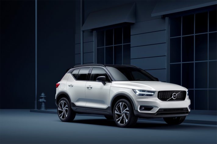 Volvo-XC40-2018-004