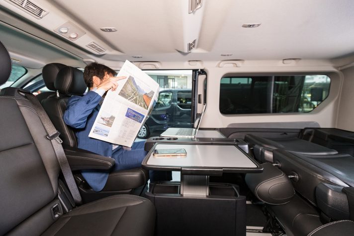 RenaultTraficSpaceClass2017_010