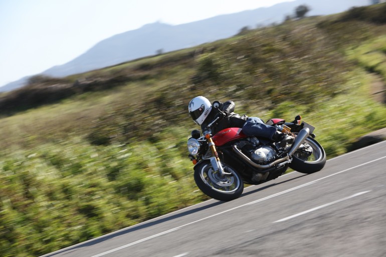 TriumphThruxtonR-2016_11