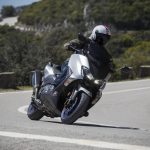 Bridgestone-Battlax-SC2-005