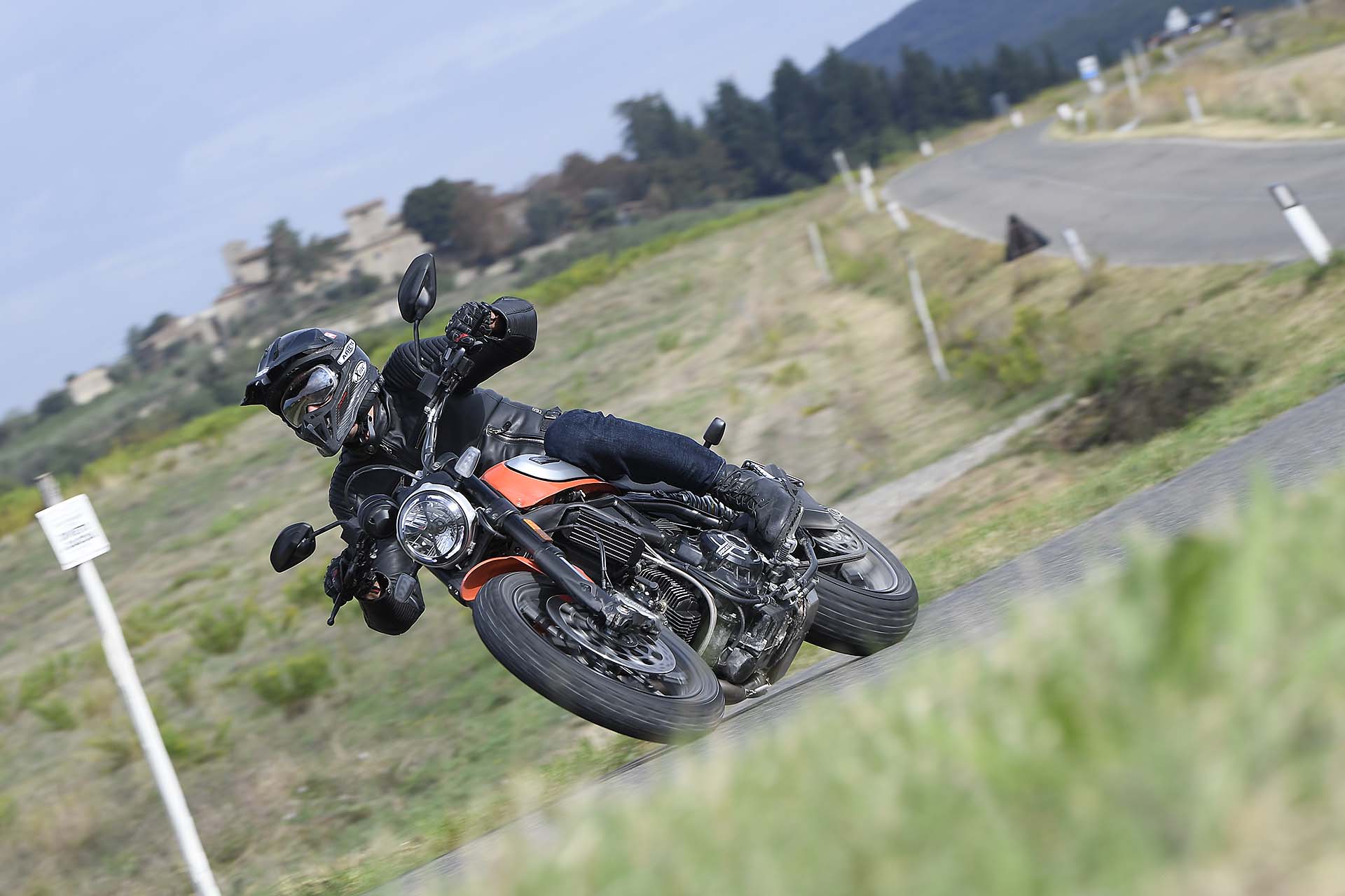 Ducati Scrambler 800 Icon 2019 dinamica