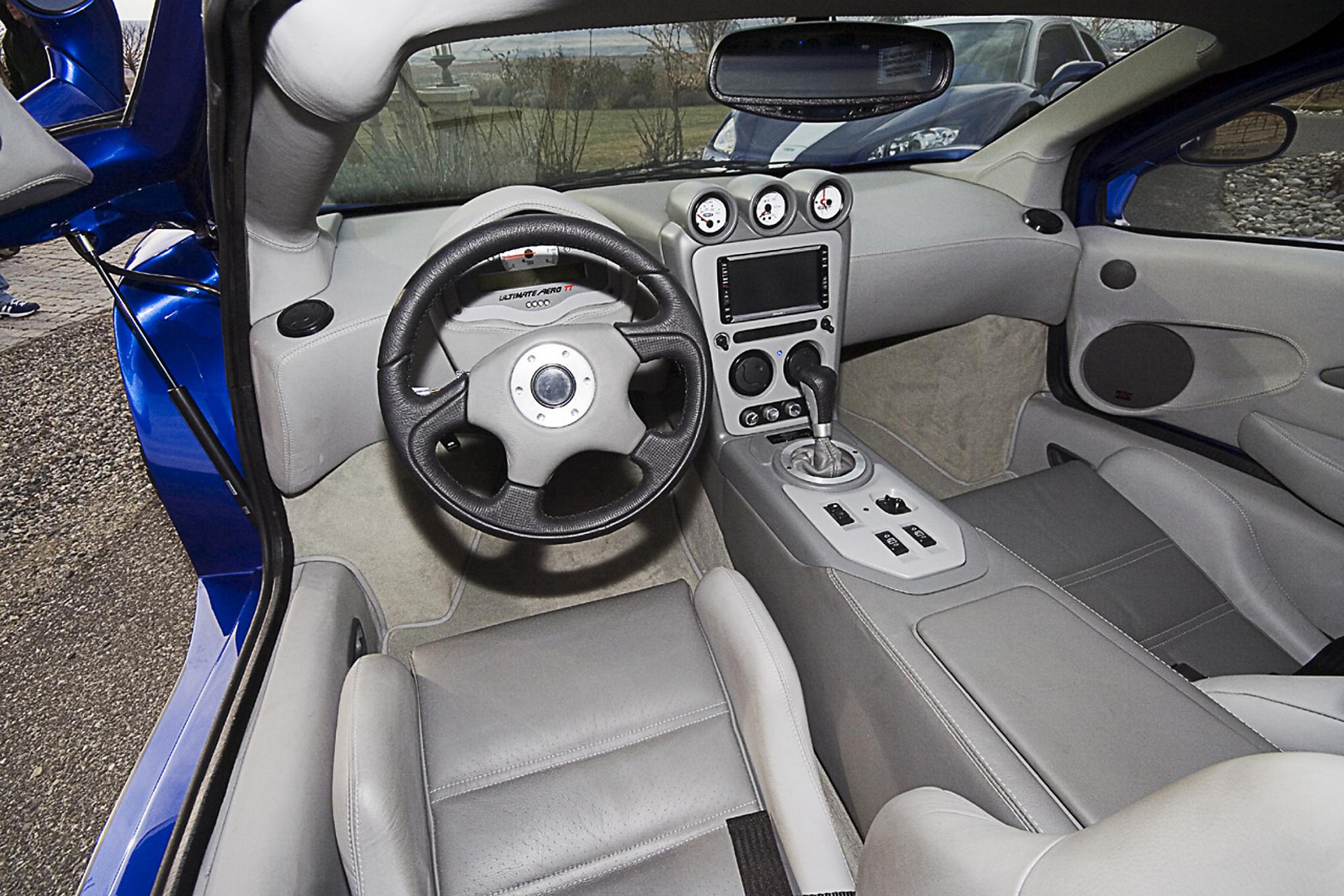 SSC Ultimate Aero TT interni