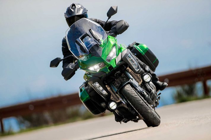 Kawasaki-Versys1000SE-001