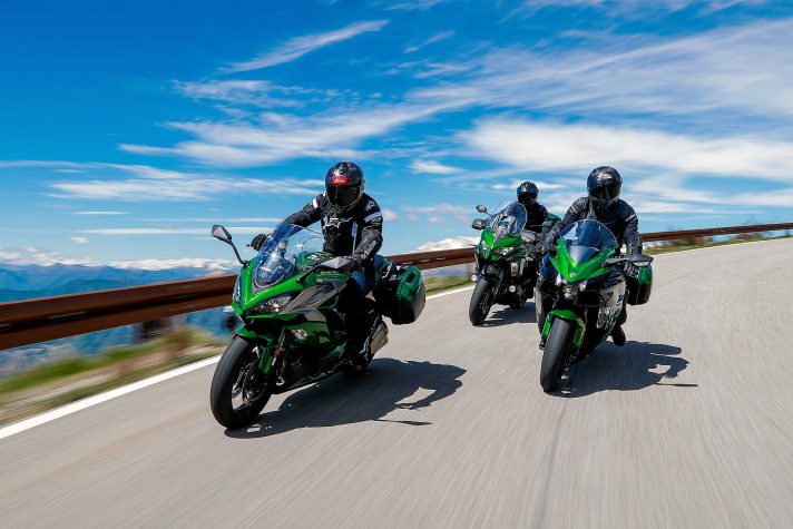 Kawasaki-Sport-Touring-007