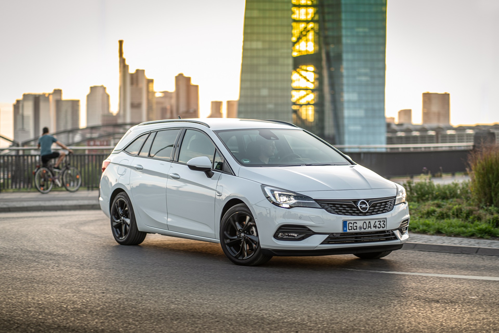 Opel Astra Sports Tourer