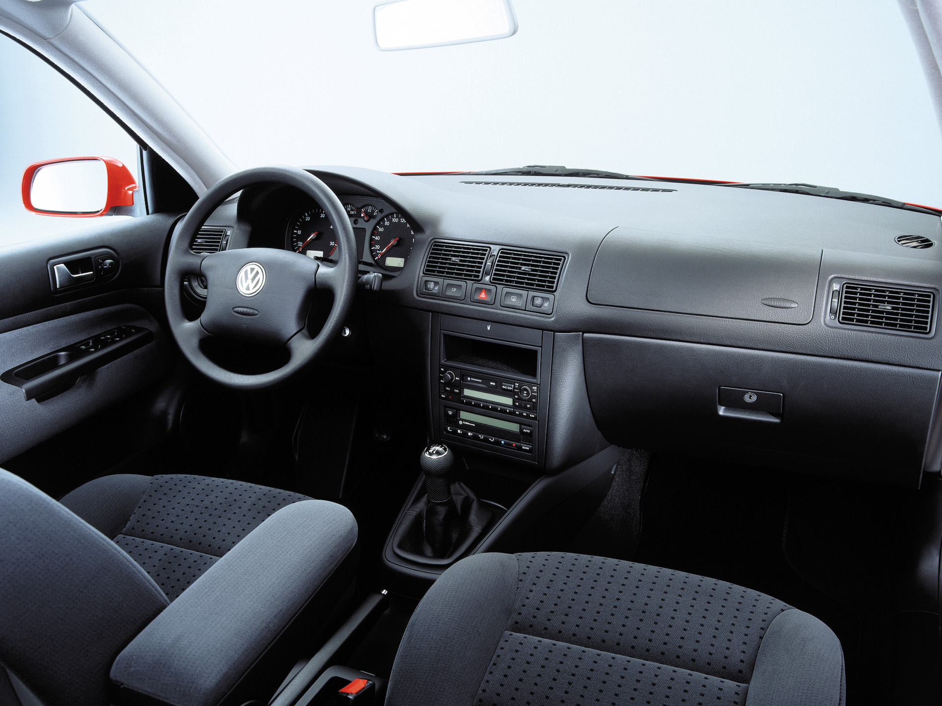 volkswagen Golf IV plancia