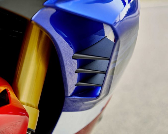 Honda-CBR-1000-RR-Fireblade-2020-001