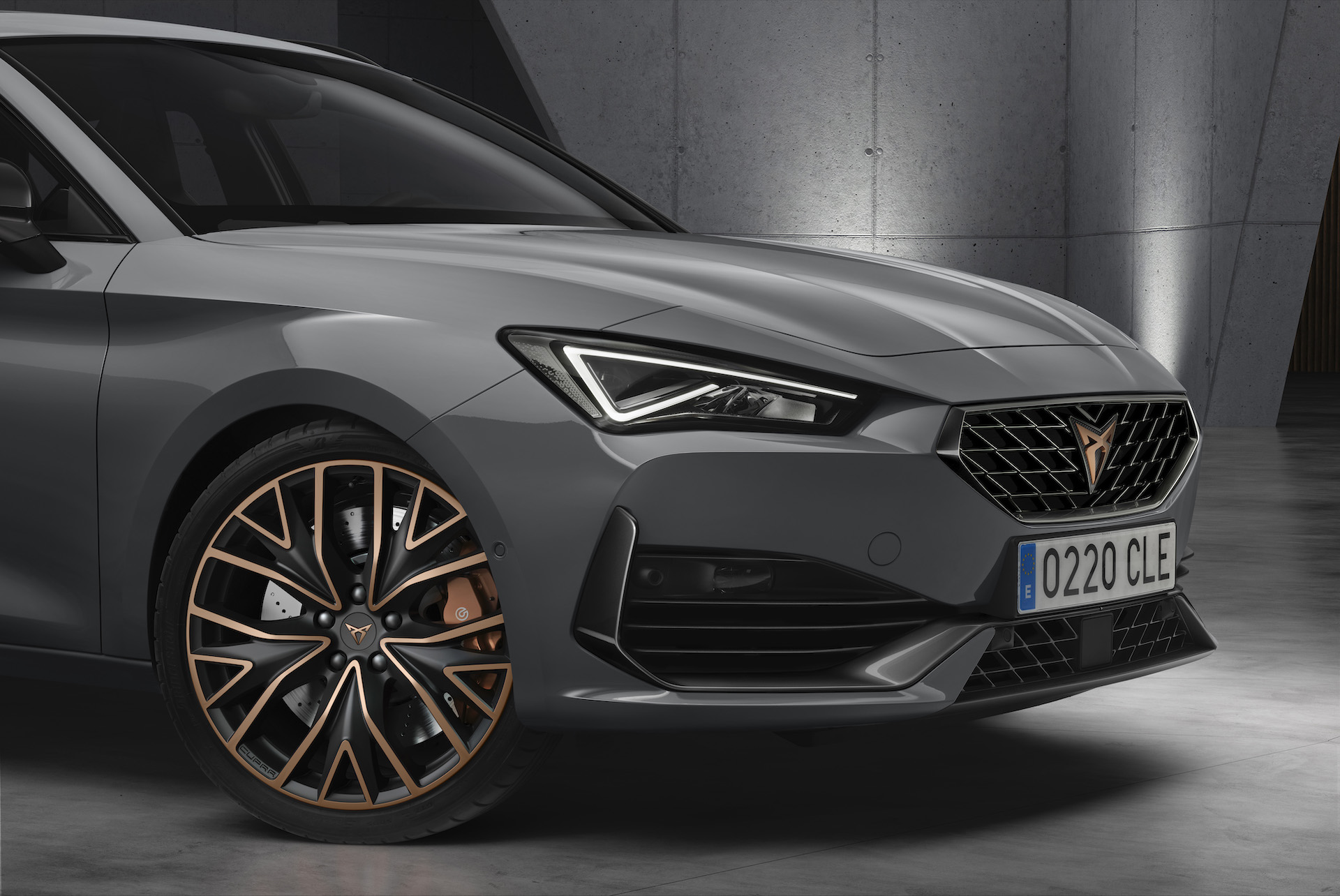 Cupra Leon SW ibrida plug in