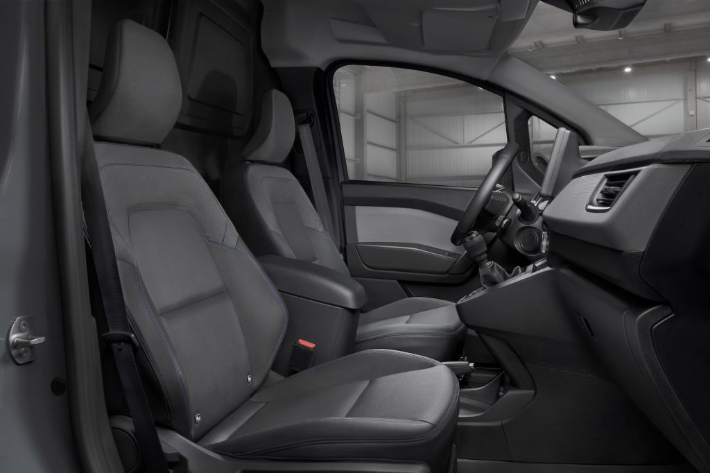 Nissan Townstar - vista abitacolo