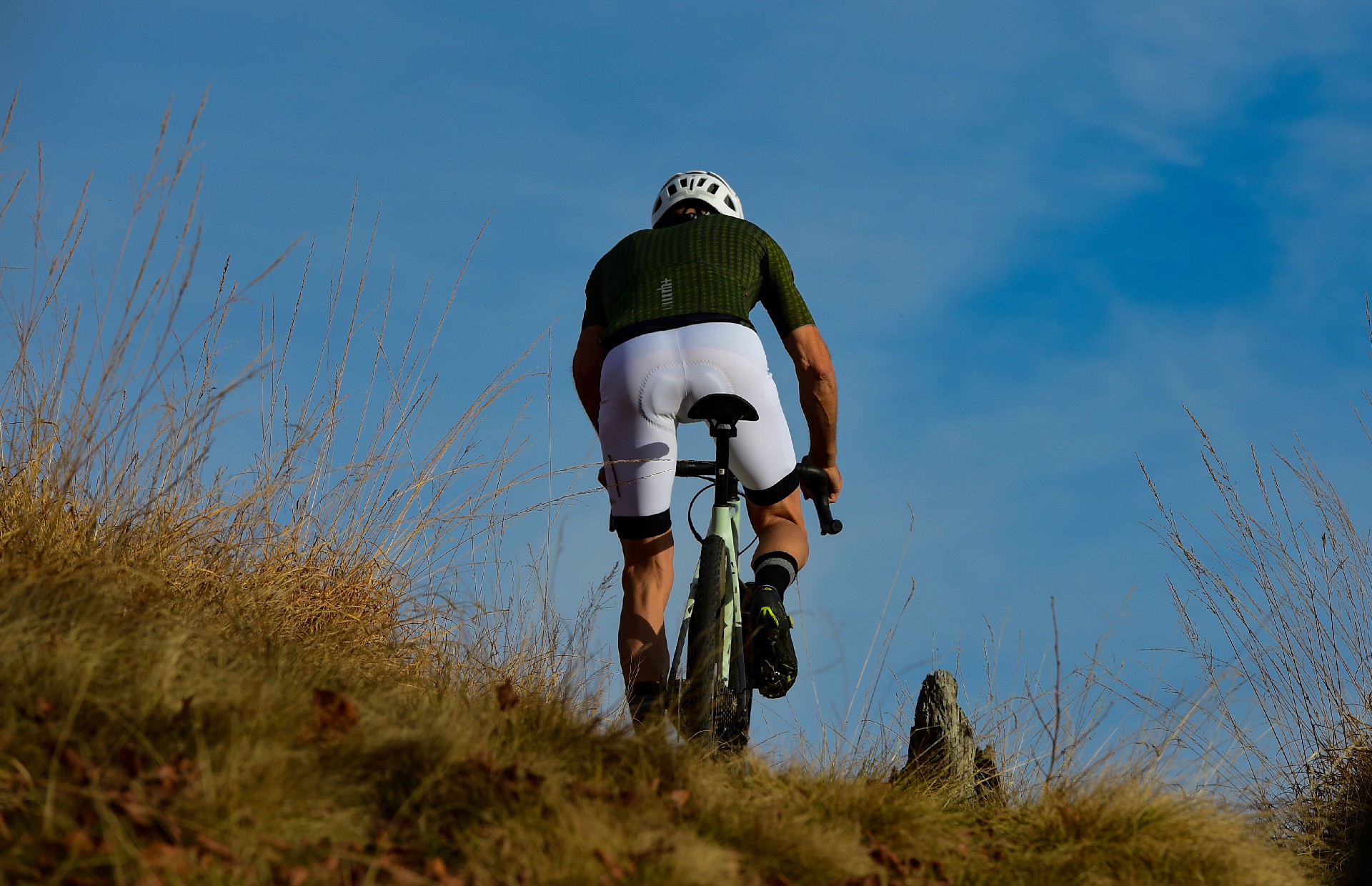 canyon grizl suspension movimento posteriore off road salita