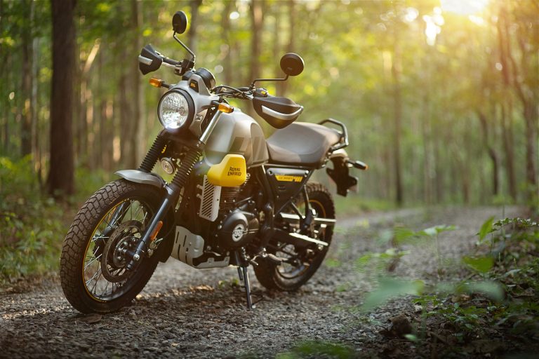 Royal Enfield Scram 411 - Graphite Yellow