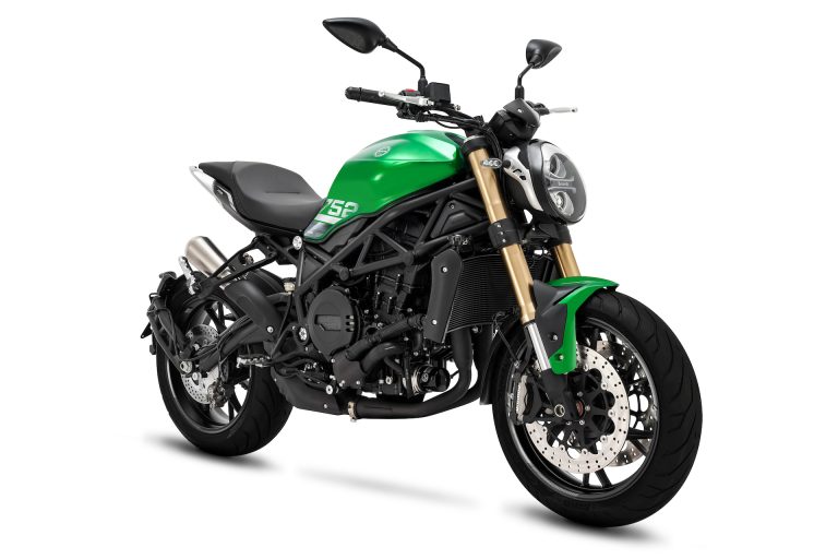 Benelli 752S 2023 verde