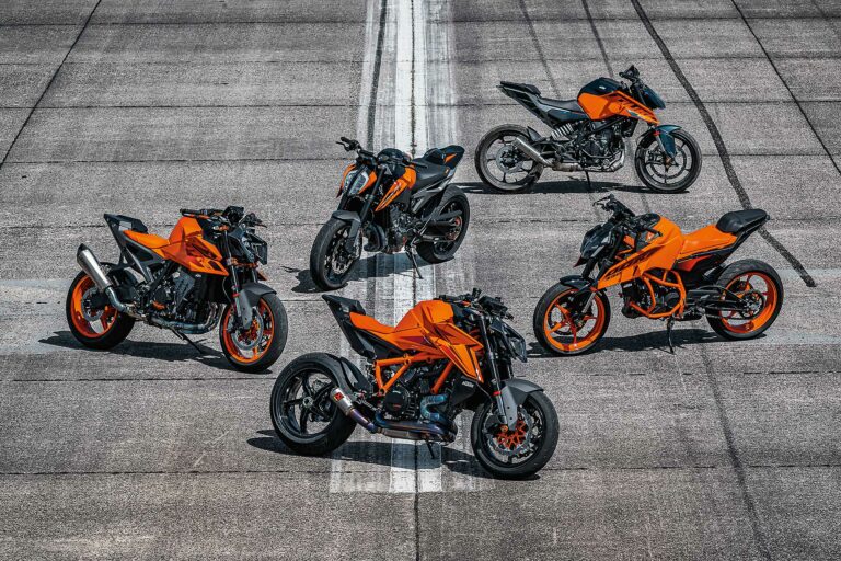 KTM Duke e SuperDuke Range 2024