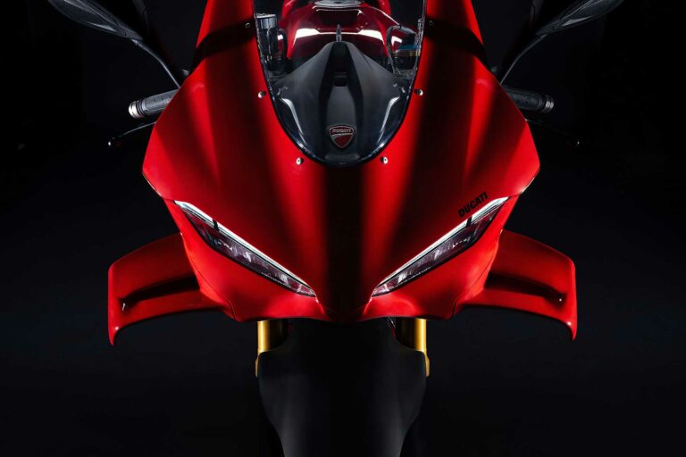 Ducati Panigale V4 S 2025