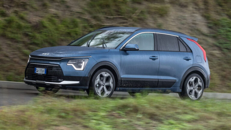Nuova Kia Niro 1.6 GDi HEV Tri-Fuel Gpl