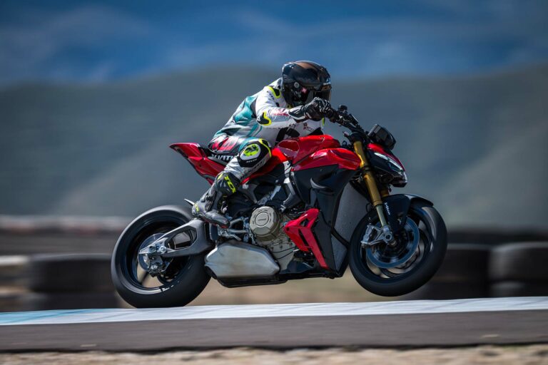prova Ducati Streetfighter V4 S 2025
