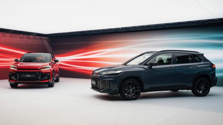 Nuova Toyota RAV4 2026