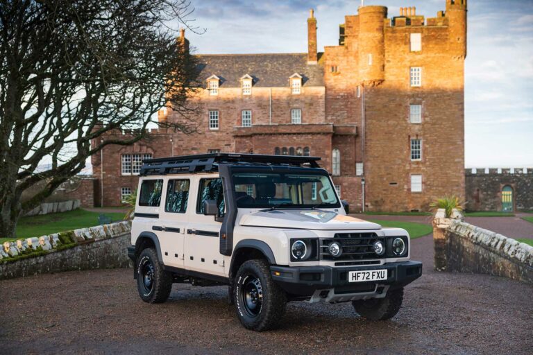 Ineos Grenadier in promozione