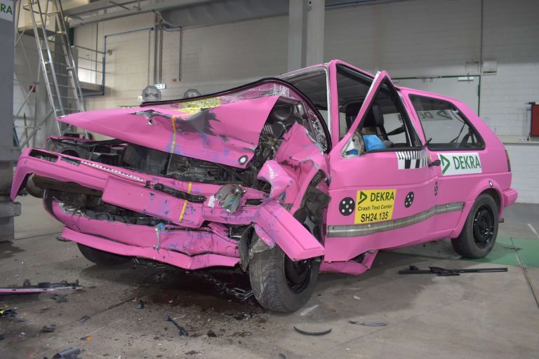 Crash Test Dekra Volkswagen Golf II