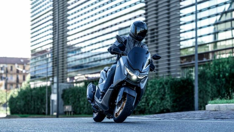 Yamaha NMAX 155 Tech MAX