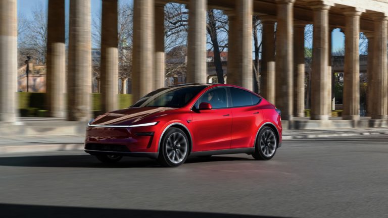 Tesla Model Y Premium